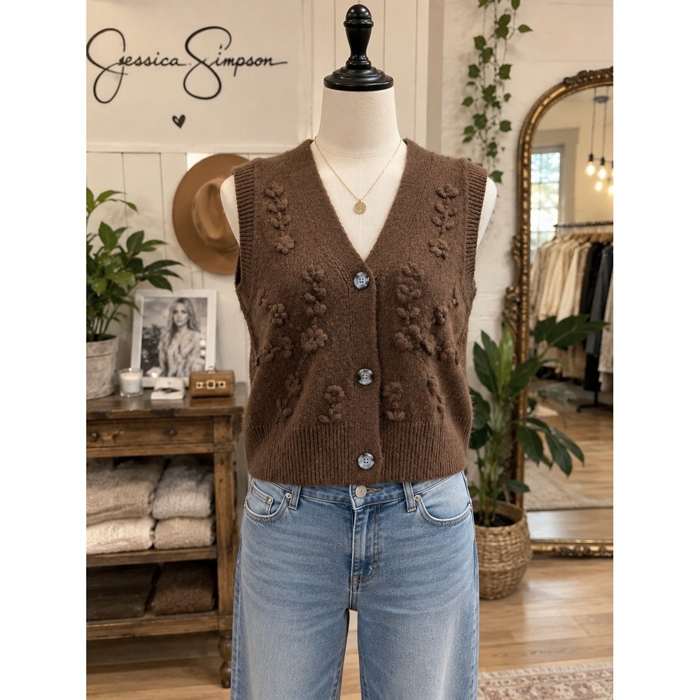 Jessica Simpson Brown 3D Floral Knit Sweater Vest S Cottagecore - Picture 2 of 9